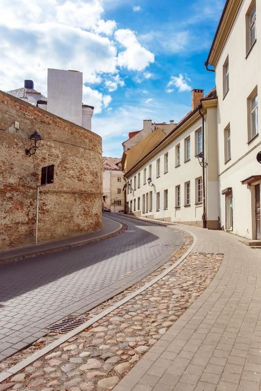 Апартаменты 5 Bedroom Duplex in Old Town Вильнюс