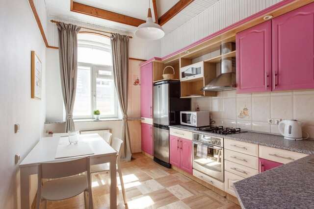 Апартаменты 5 Bedroom Duplex in Old Town Вильнюс-30